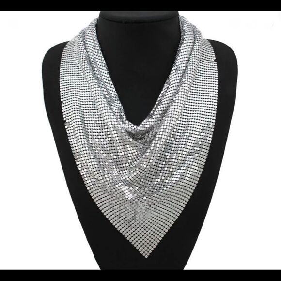 METAL MESH STATEMENT NECKLACE SET SILVER - Picture 2 of 2
